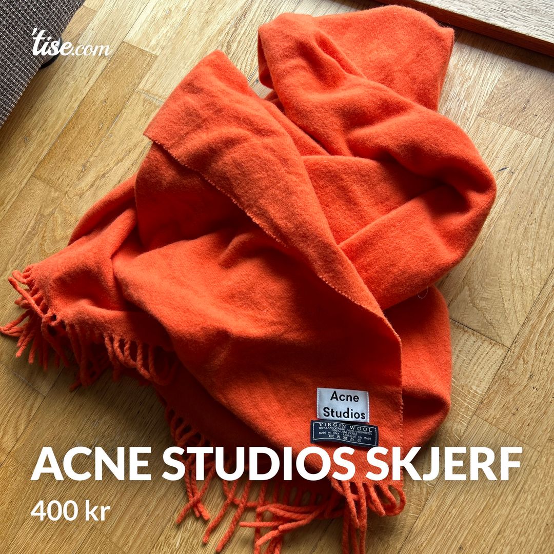 Acne Studios skjerf