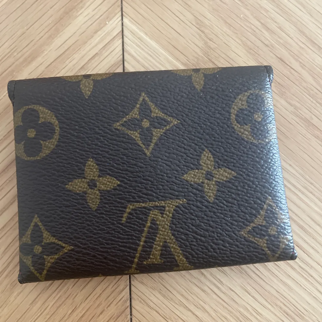 Victorine wallet