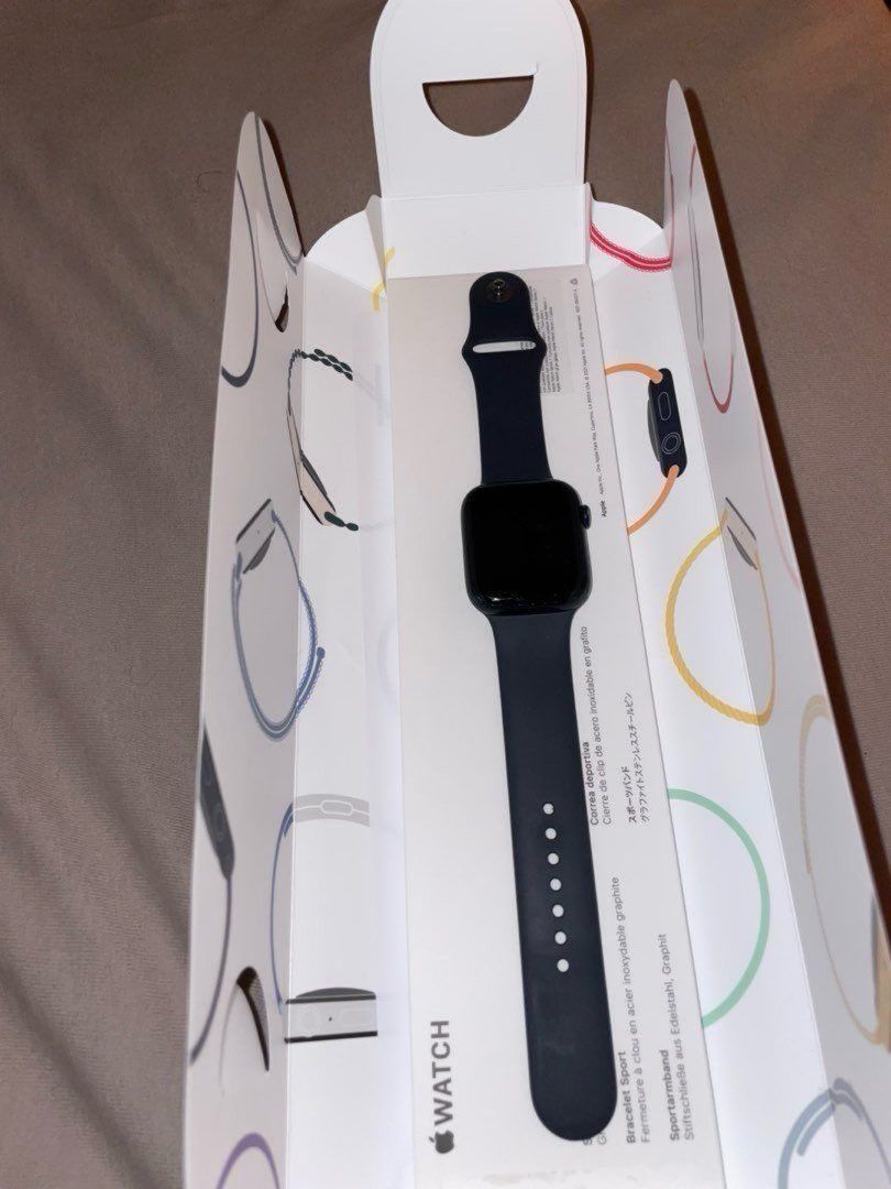 Apple watch series 8