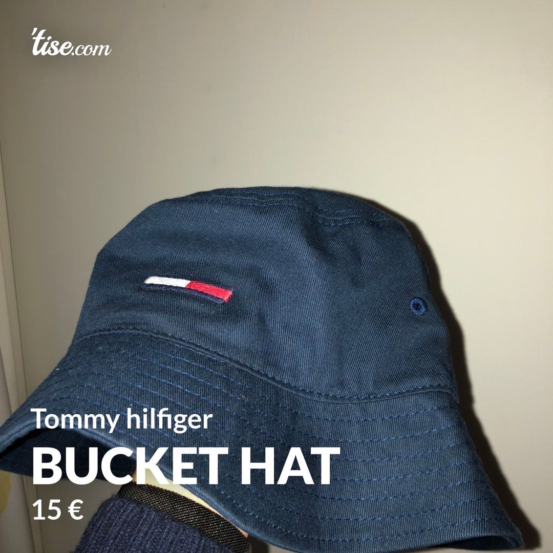 Bucket hat