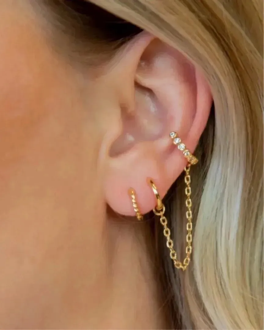 Ear cuff