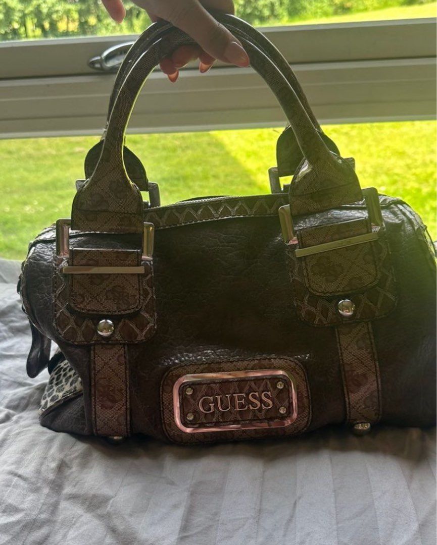 Guess bag