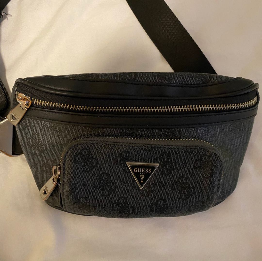 Guess belt bag