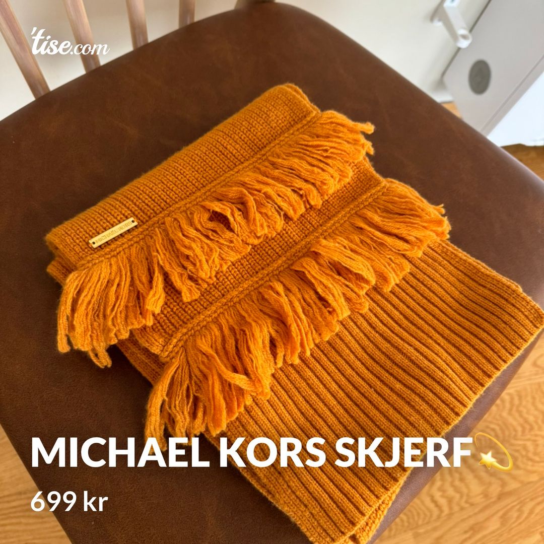 Michael kors skjerf💫