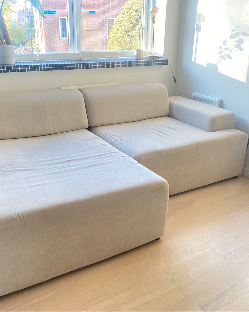 Chaiselong sofa