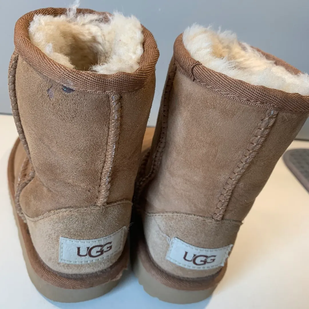 Ugg