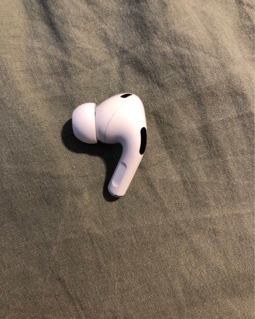 AirPod Pro (A3048)