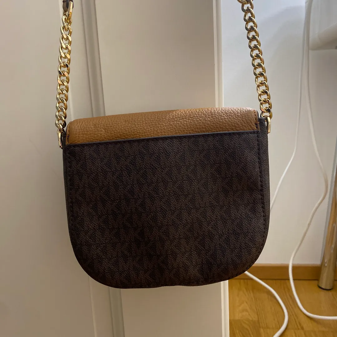 Michael Kors laukku