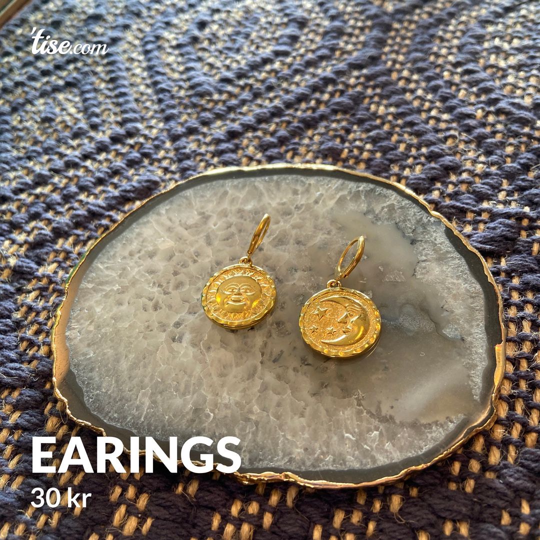 Earings