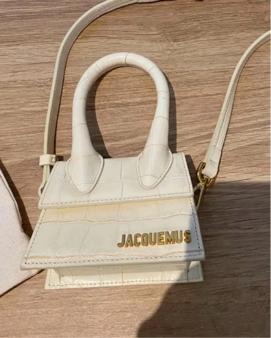 Jacquemus laukku