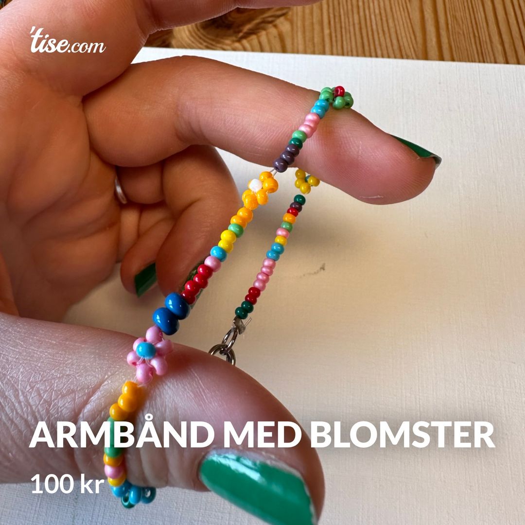 Armbånd med blomster