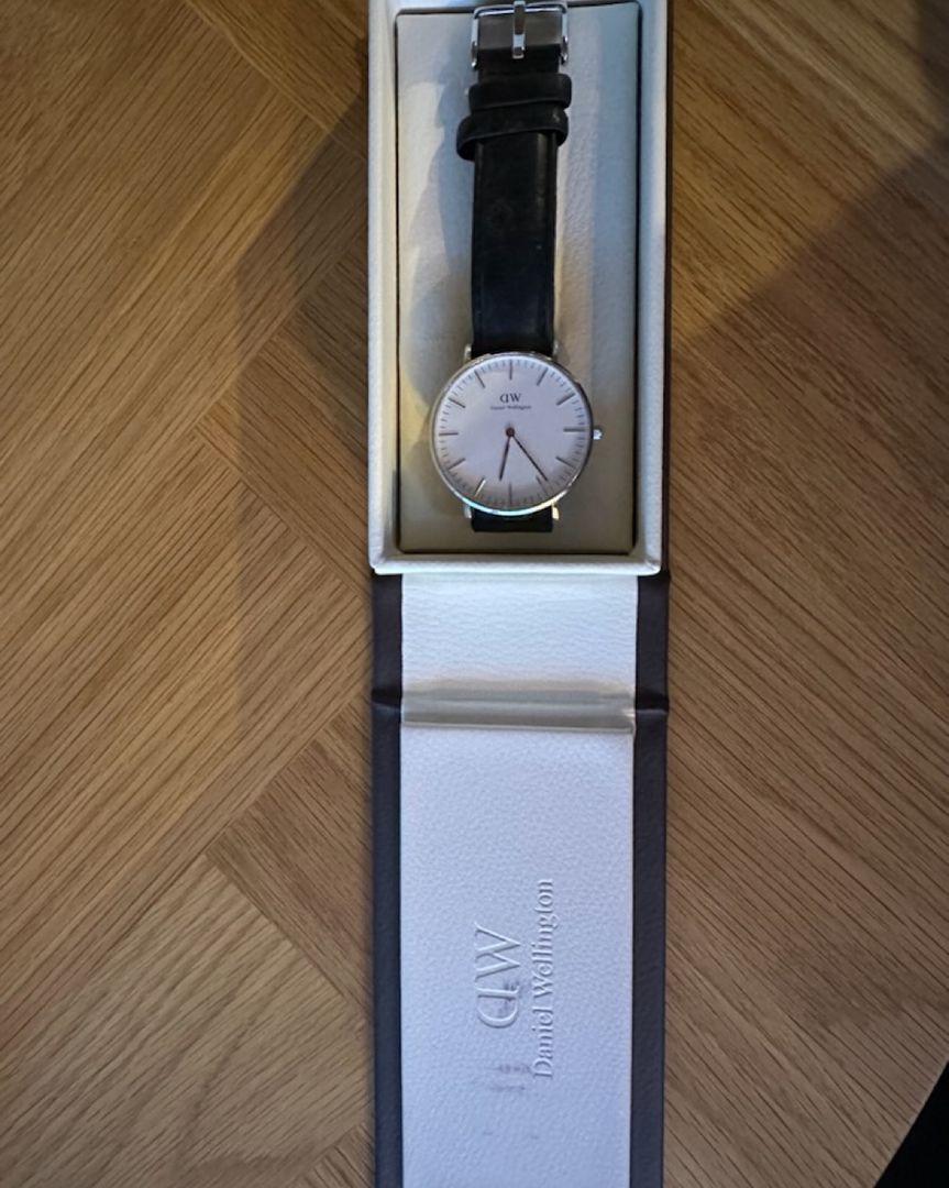 daniel wellington ur