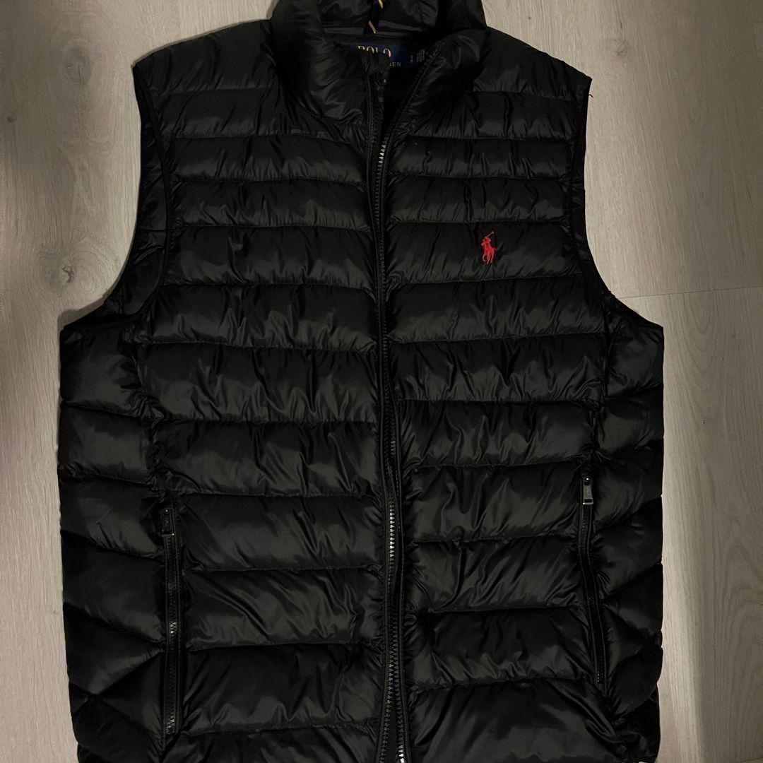 Polo vest