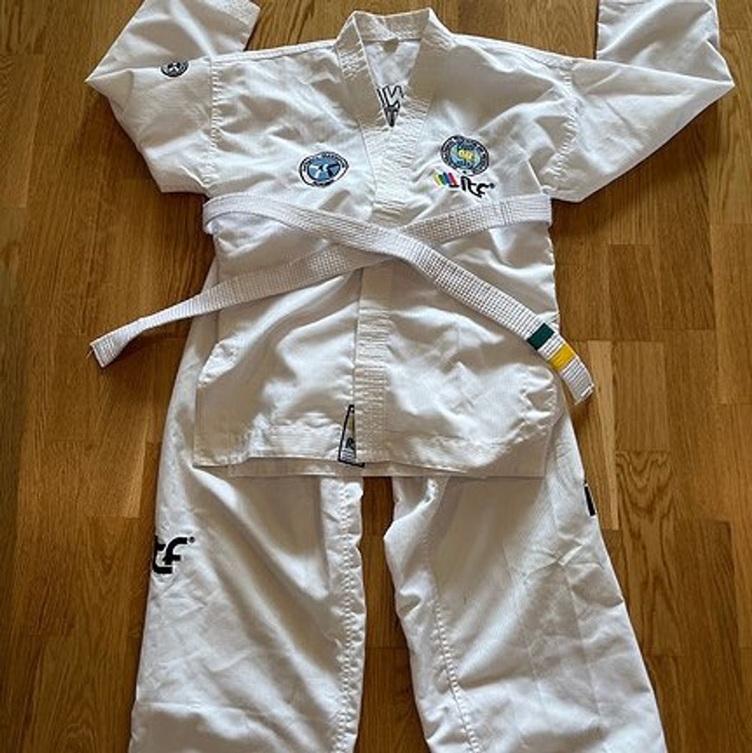 Taekwondo drakt