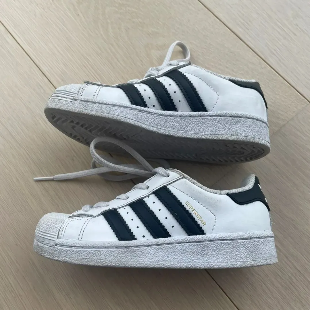 Adidas Superstar