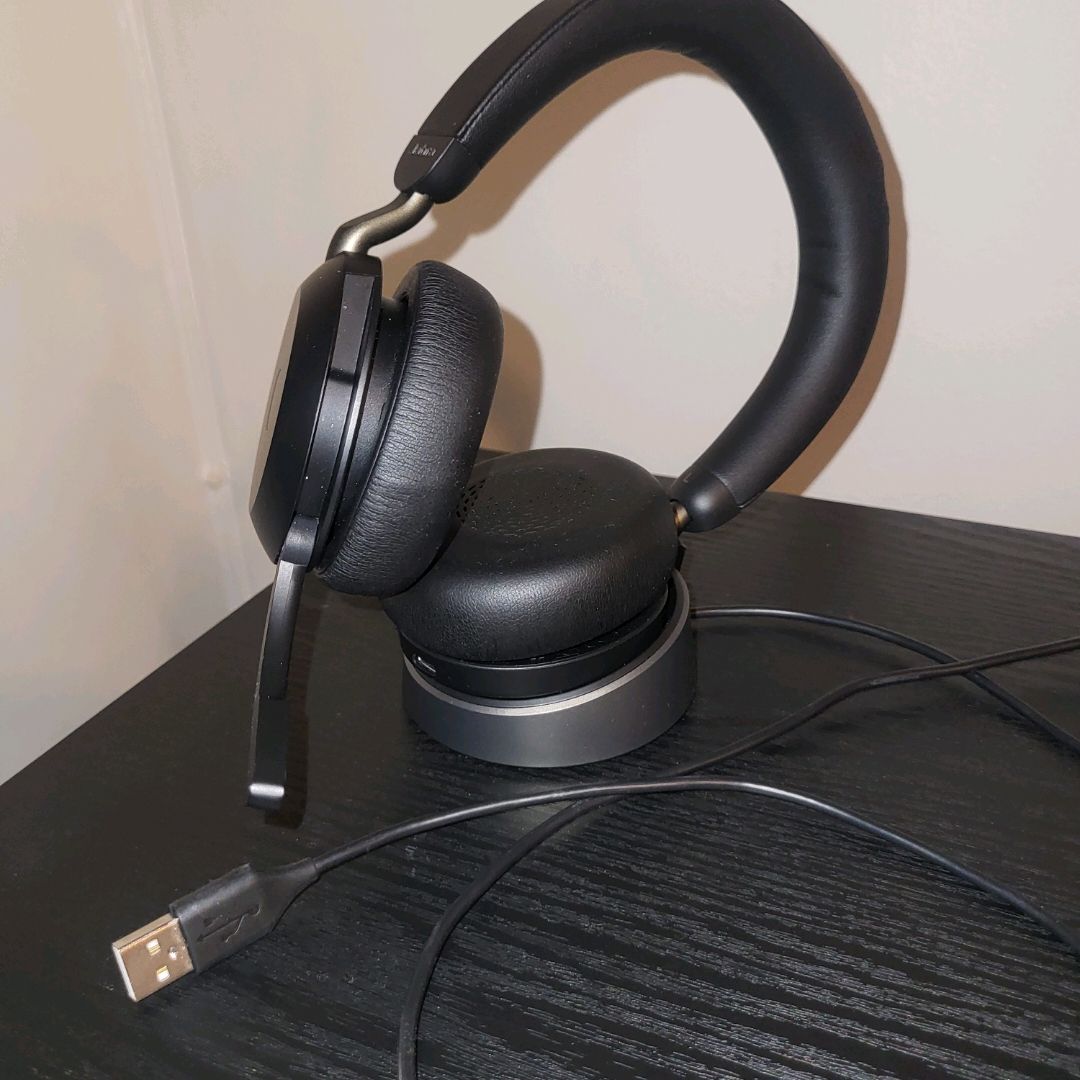 Jabra Evolve2 75