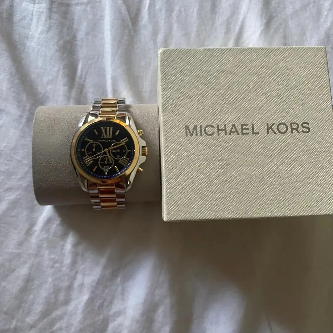 Michael Kors MK5976