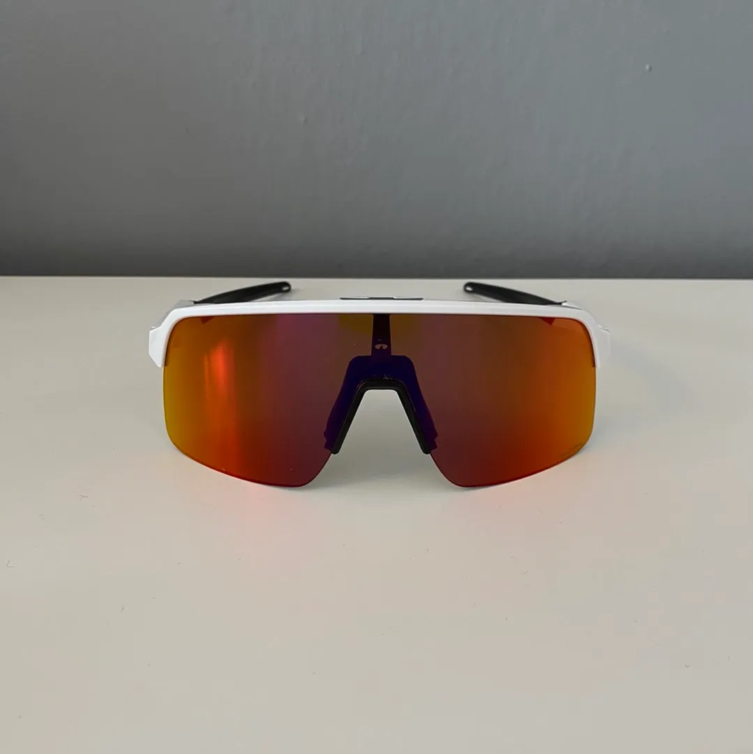 Oakley Sutro Lite