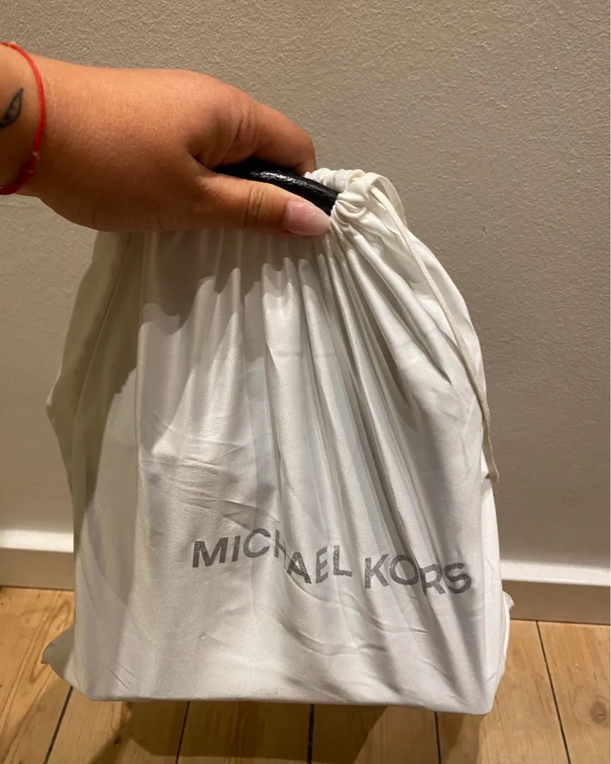 Michael Kors taske