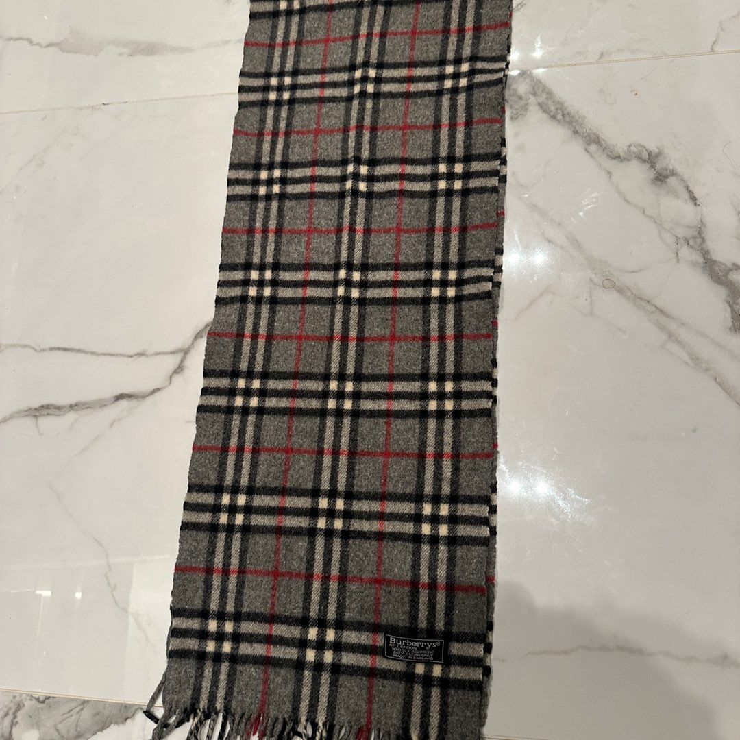 Burberry skjerf