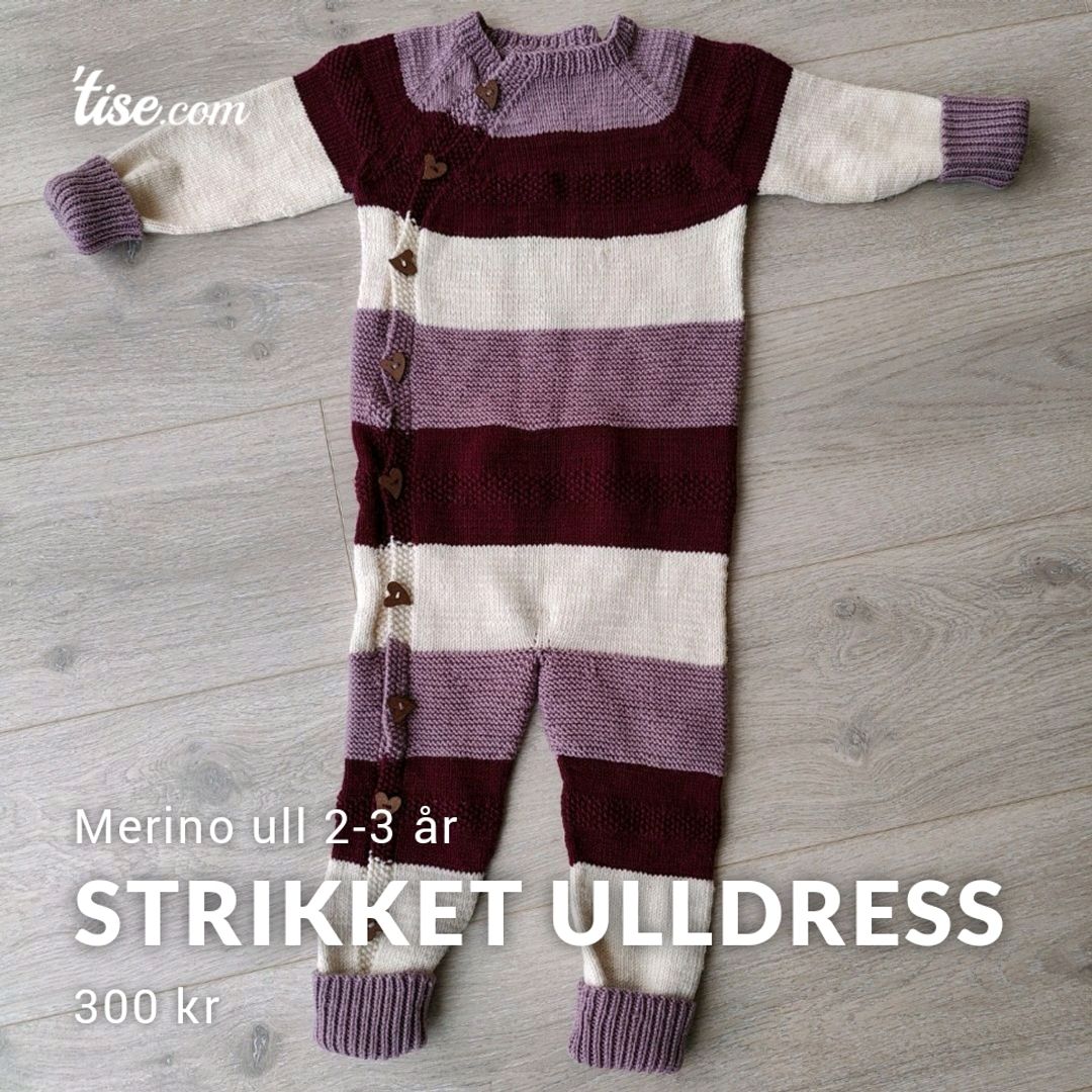 Strikket Ulldress