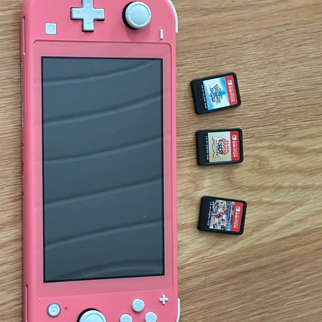 Nintendo switch lite