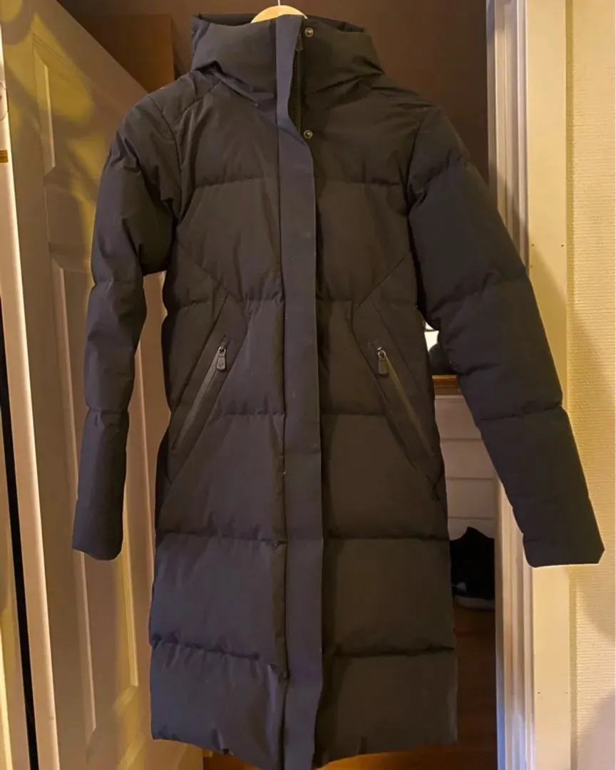 Sail racing parka