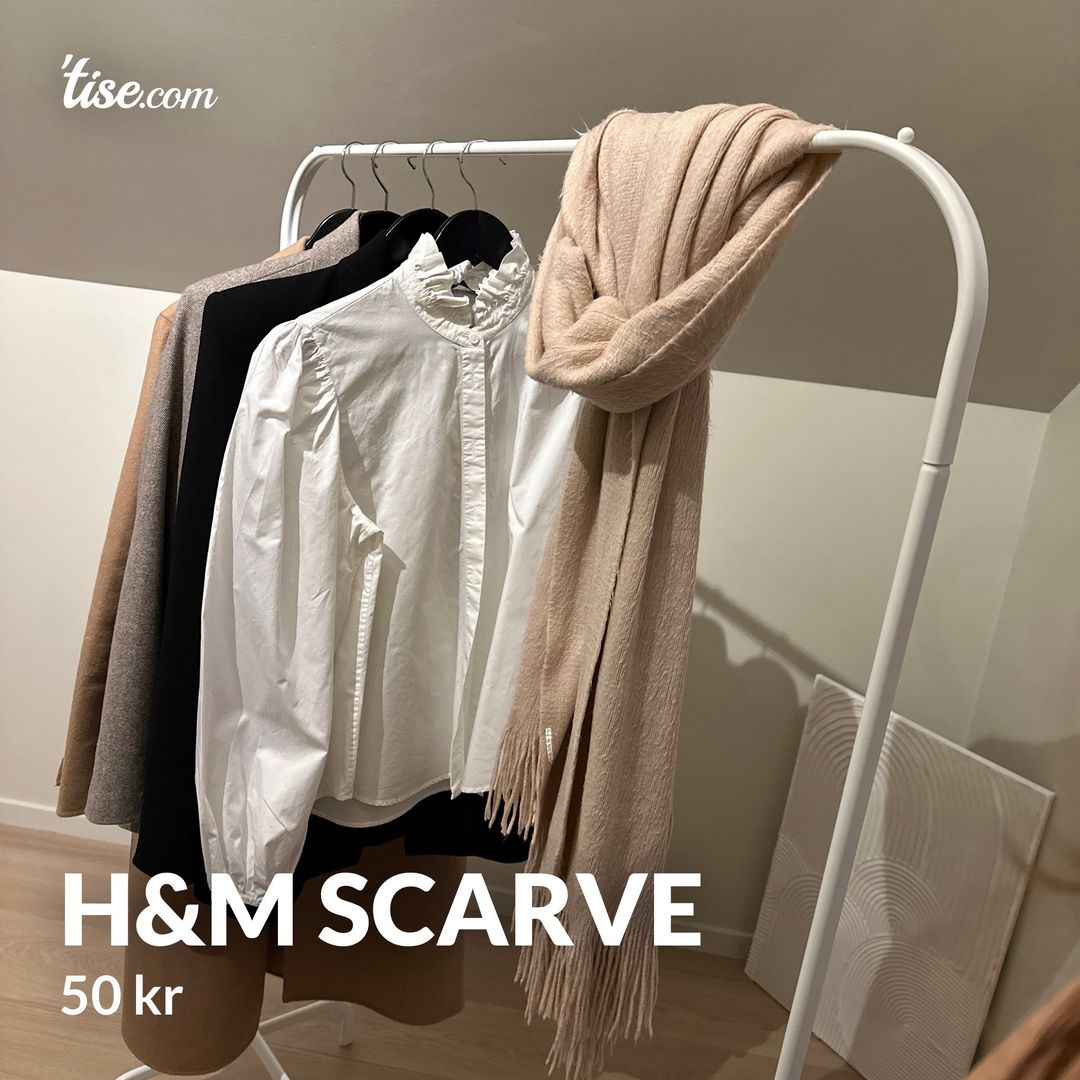 HM scarve