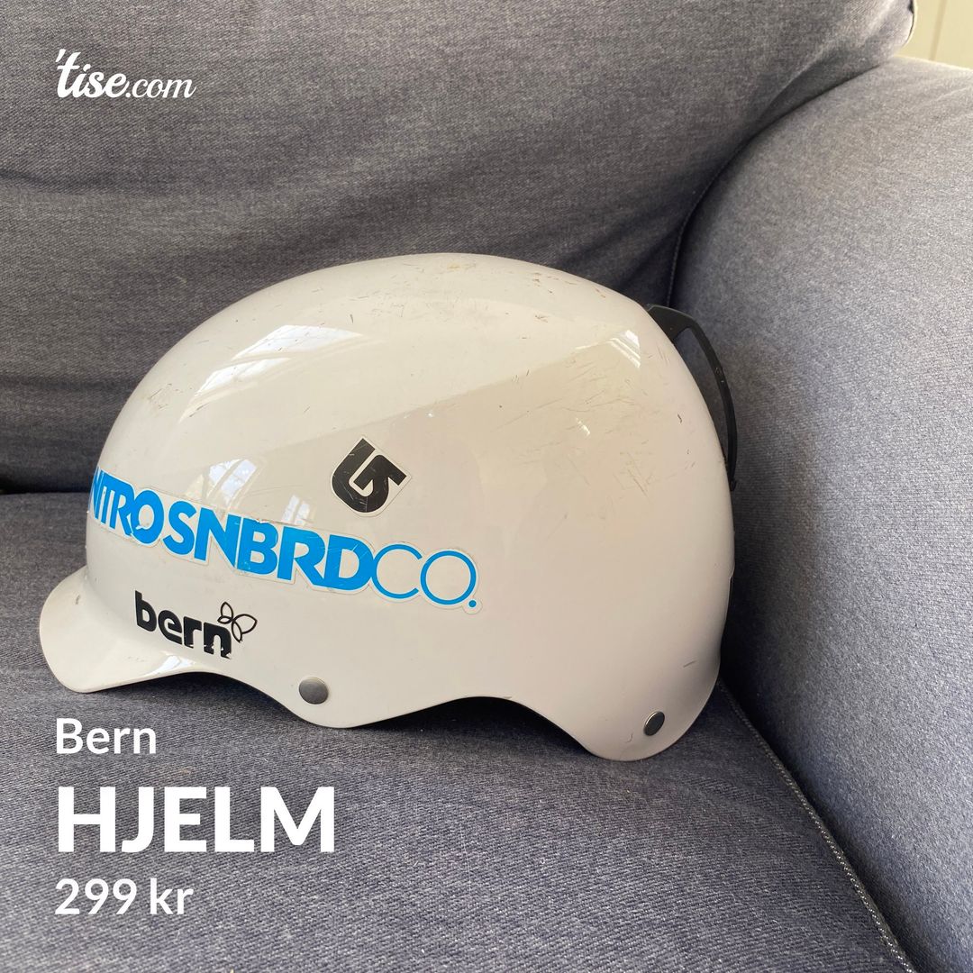 Hjelm