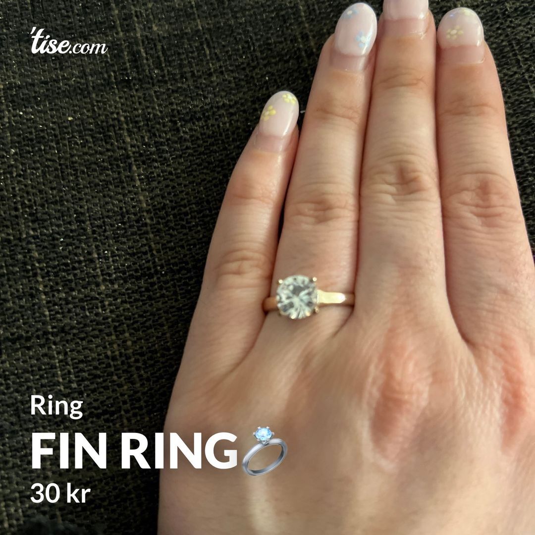 Fin Ring💍