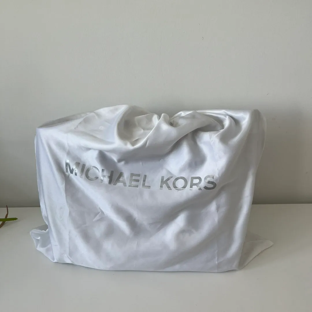 Michael Kors taske