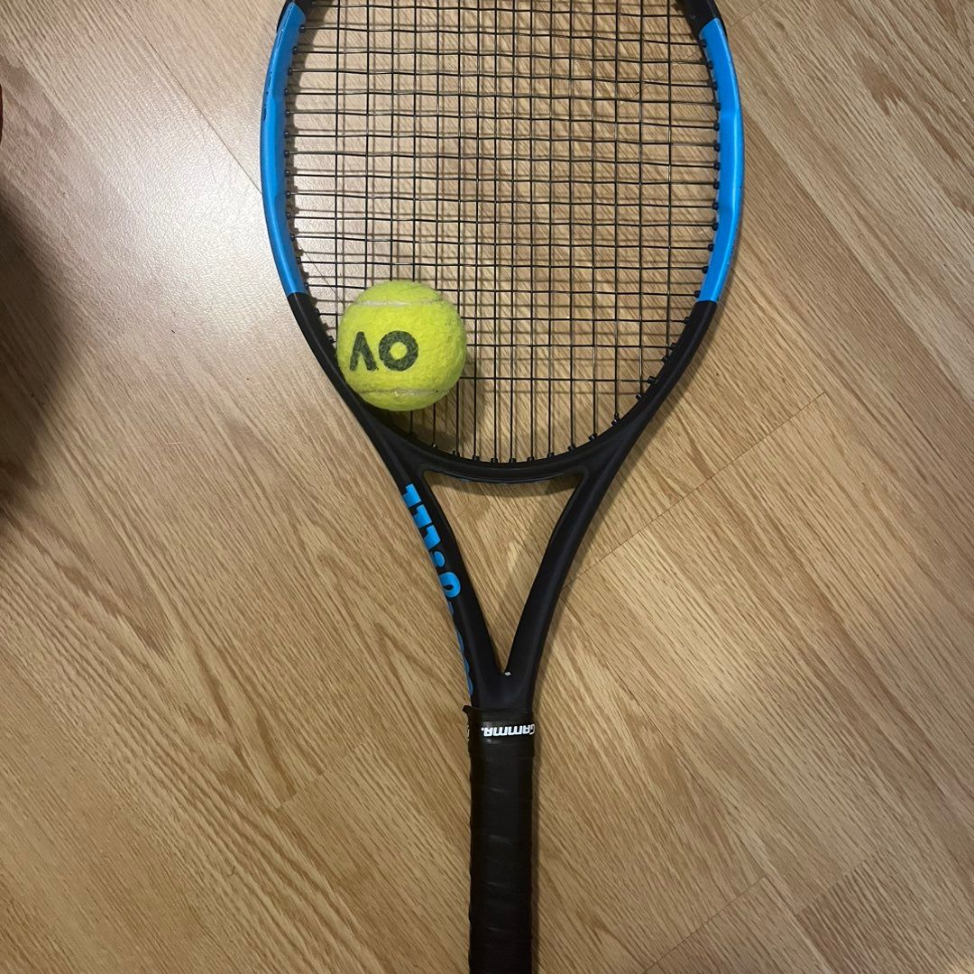 Wilson tennismaila