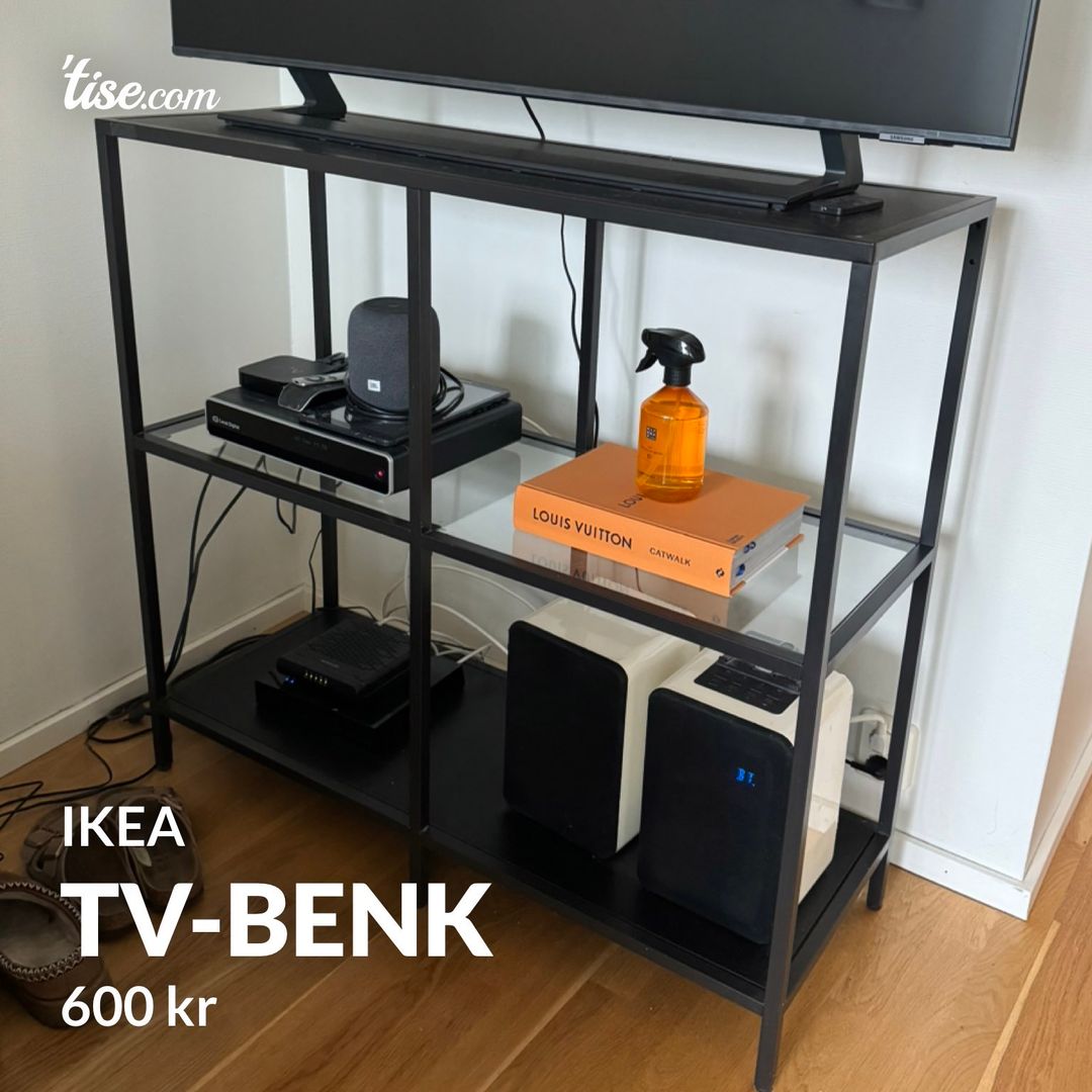 TV-benk