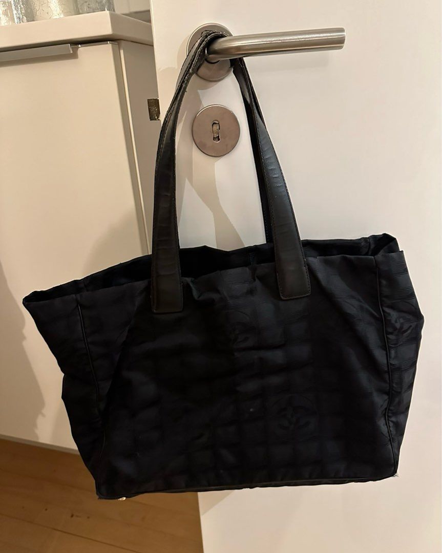 Chanel tote bag