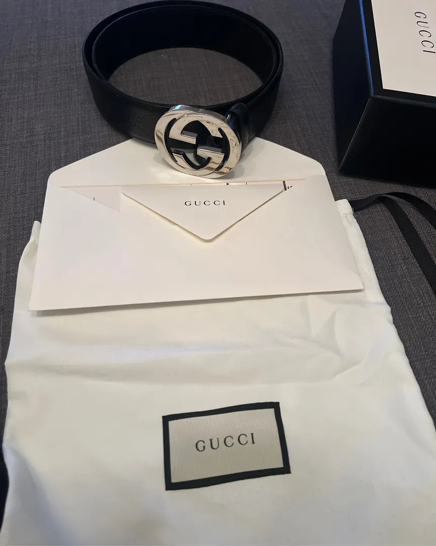 Gucci bæækte