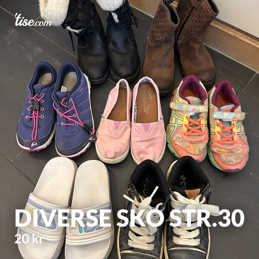 Diverse sko str30