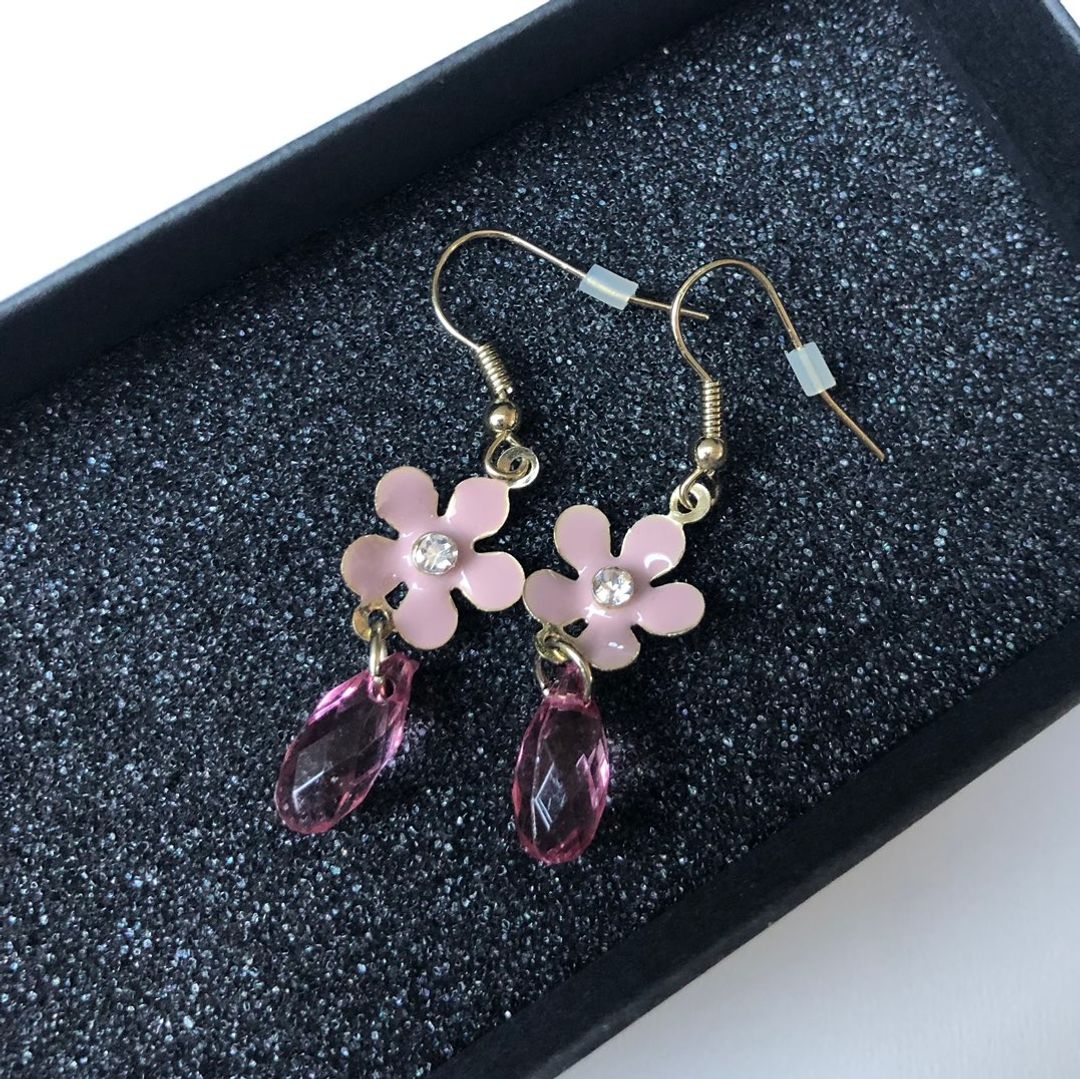 Flower earrings