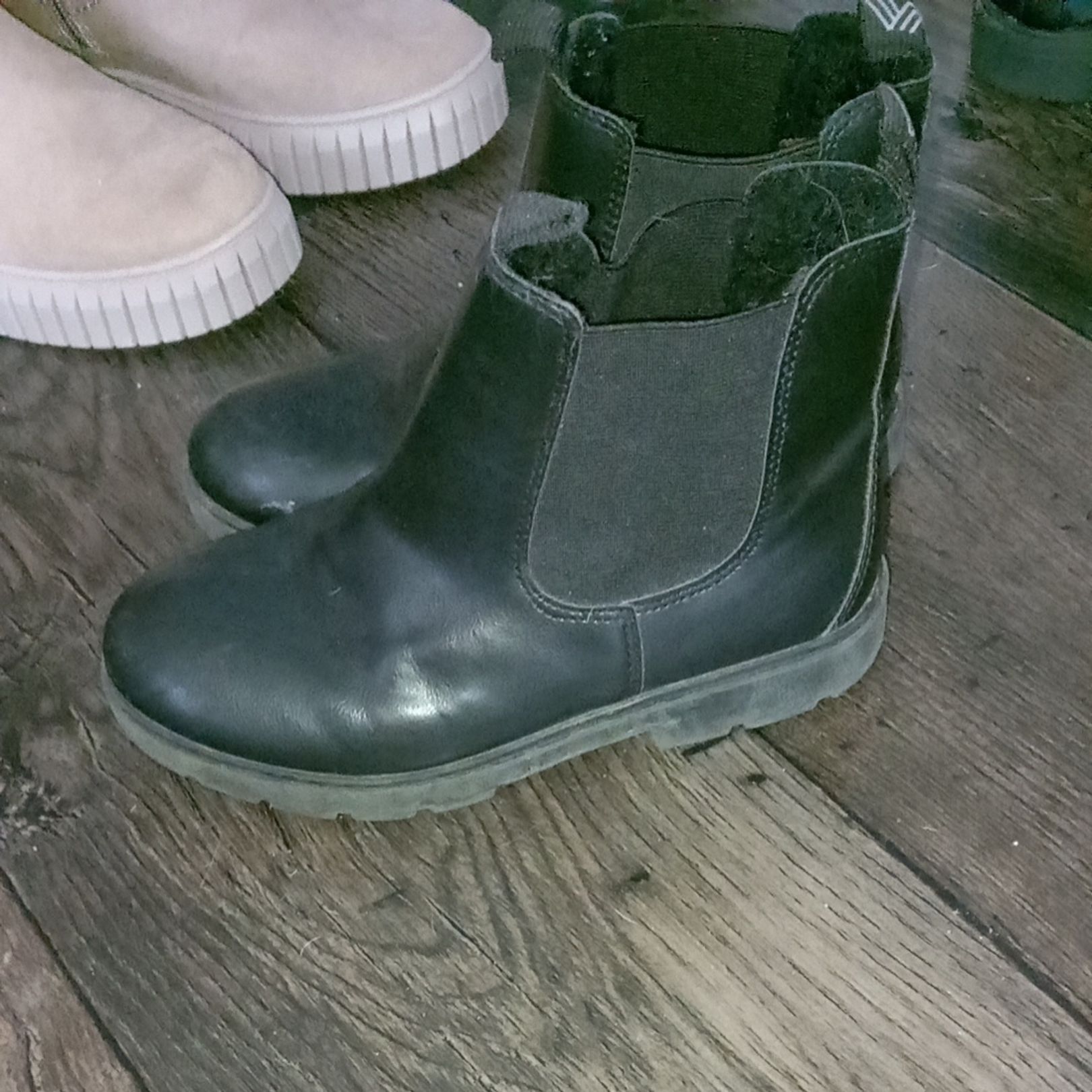 Chelsea boots