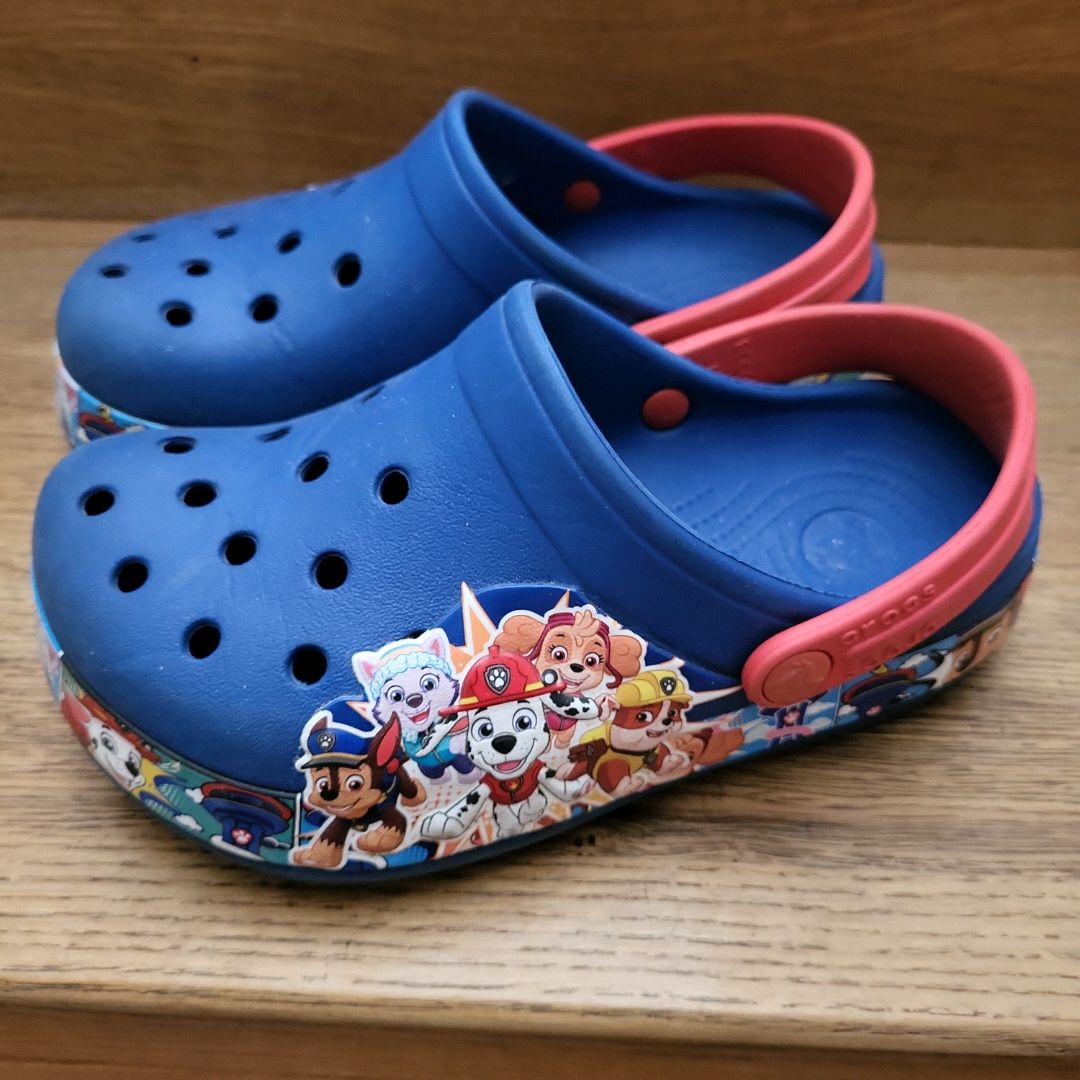 Crocs