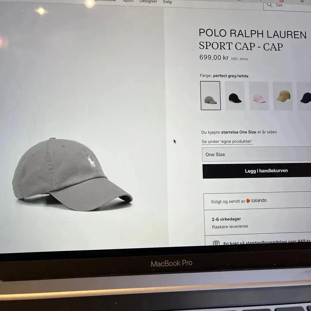 Polo caps