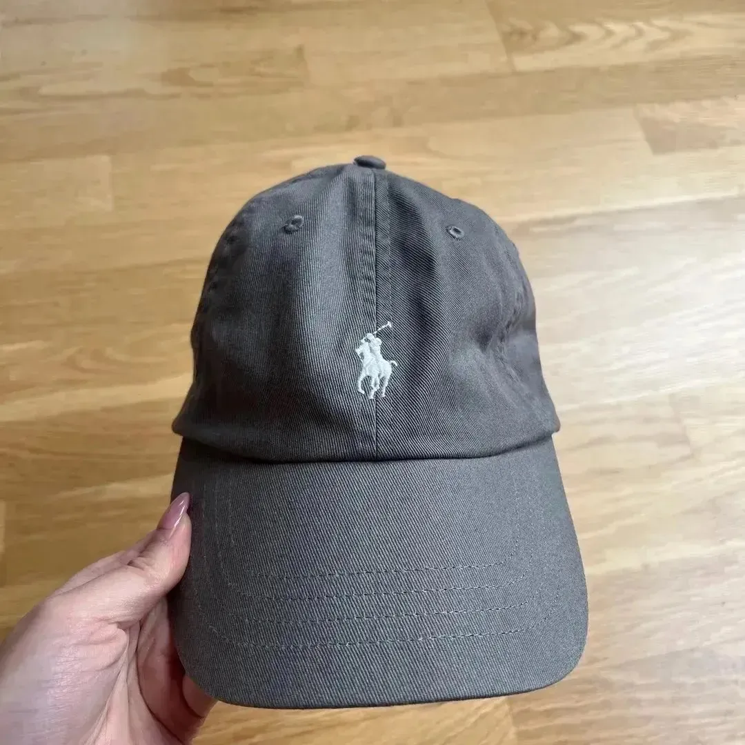 Polo caps