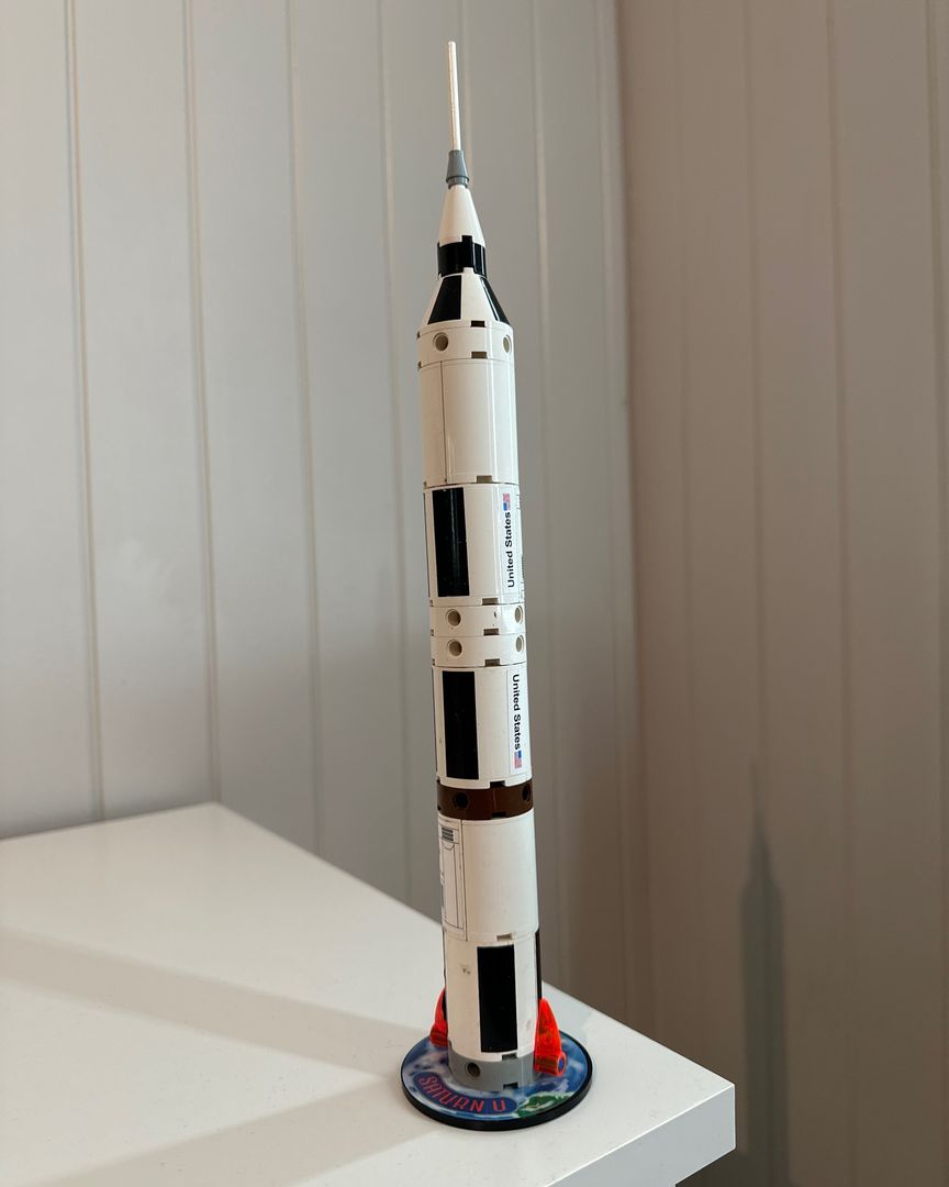 Lego Saturn V