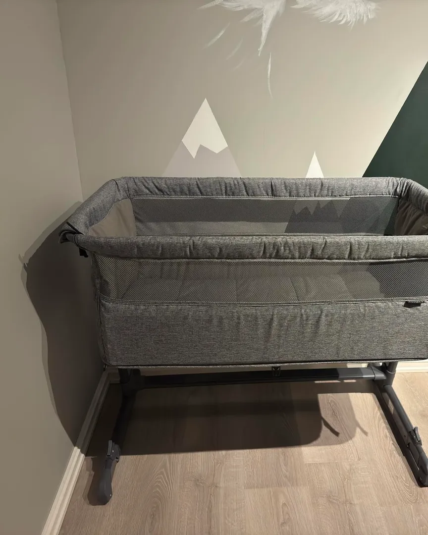 Bedside crib