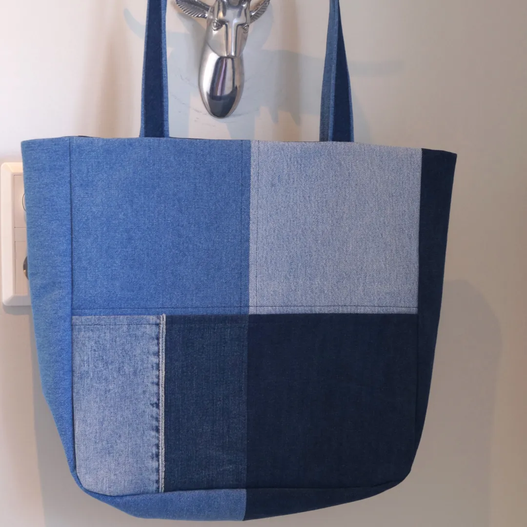 Denim tote bag