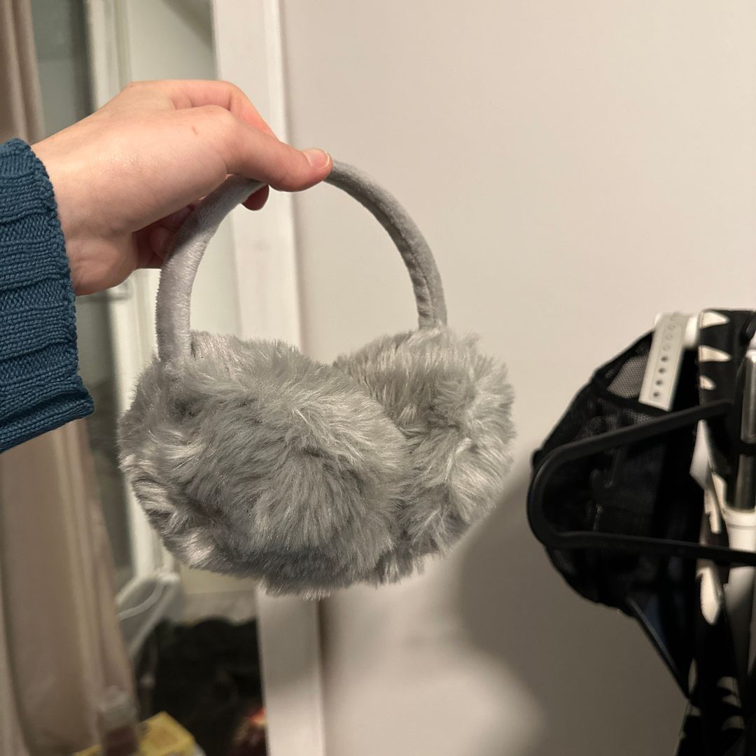 Earmuffs