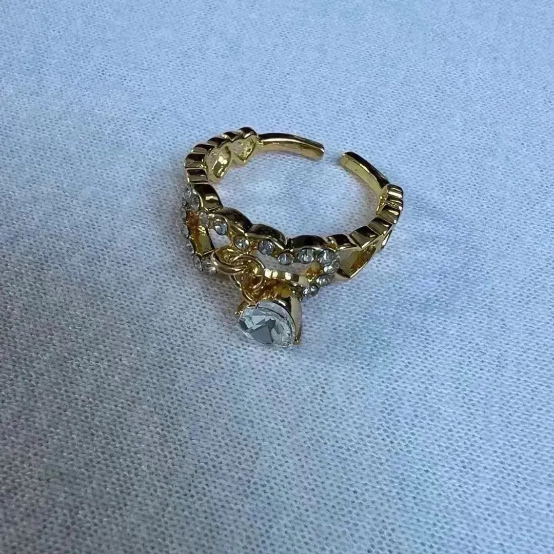 Ring m/ charm