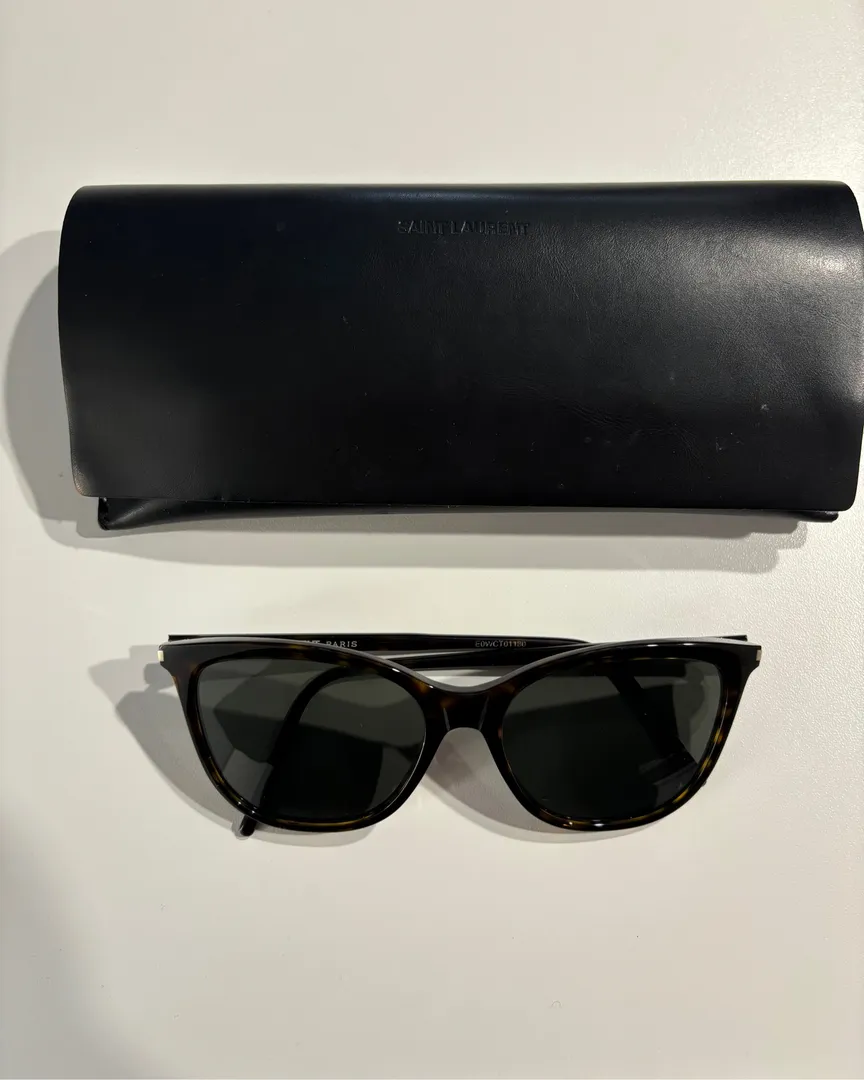 Saint Laurent brille