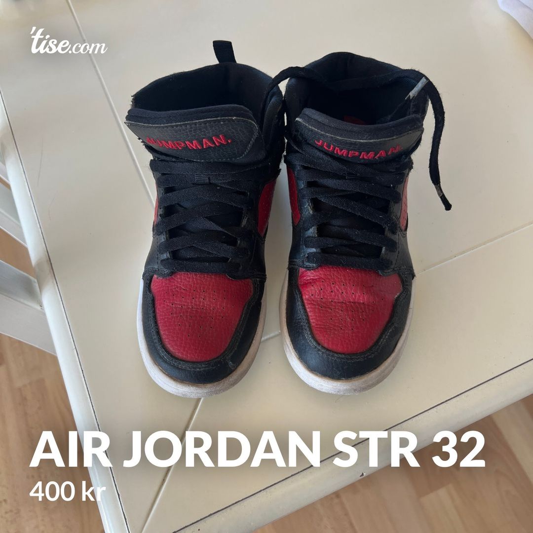 Air Jordan str 32