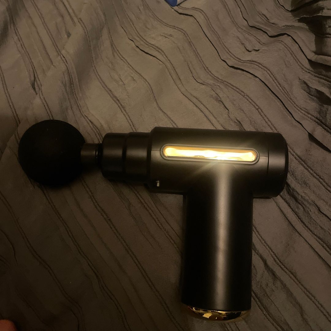 Massage pistol