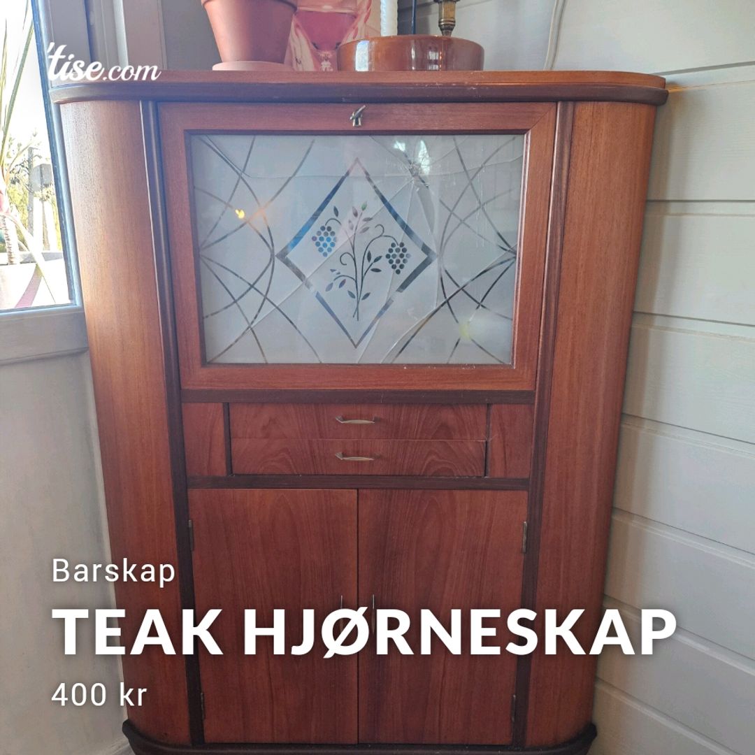 Teak Hjørneskap